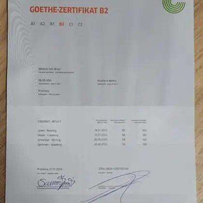 DIELLËZA ACADEMY-SUKSESI QË NUK FLET, POR SHKËLQEN!